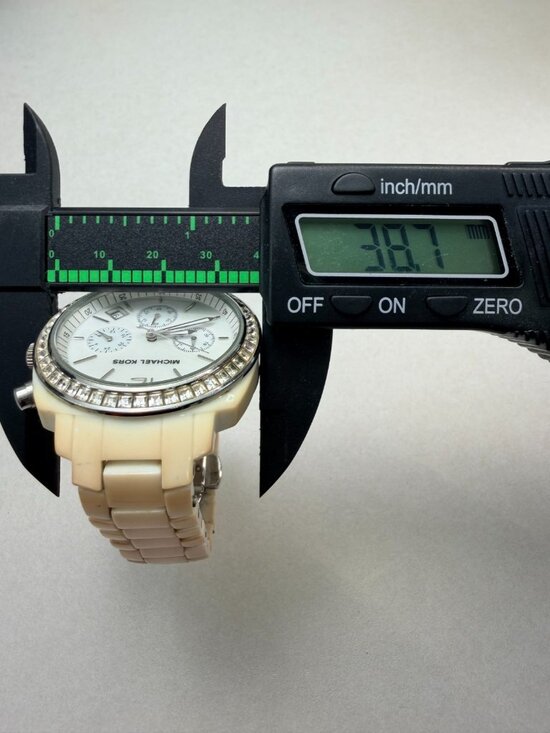 Michael Kors Women Runway Glam Crystal Bezel Cream Chronograph Watch main image 5